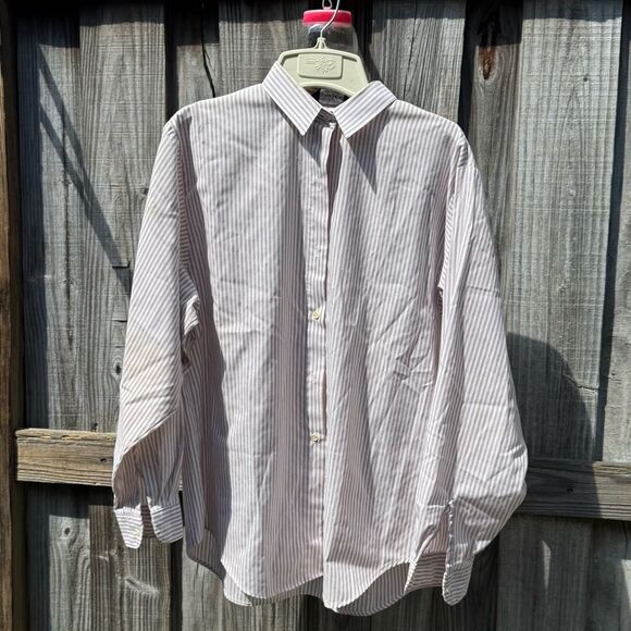 Vintage Lady Van Heusen Striped Button Down Shirt - White and tan - Picture 1 of 5